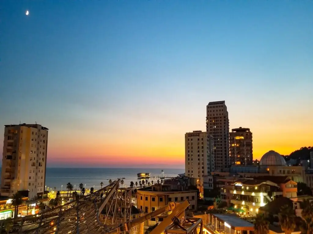 ubytovani_v_Albanii_sandy_beach