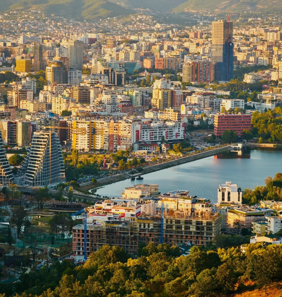 tirana_ubytovani_v_albanii_vylety_v_okoli_durres